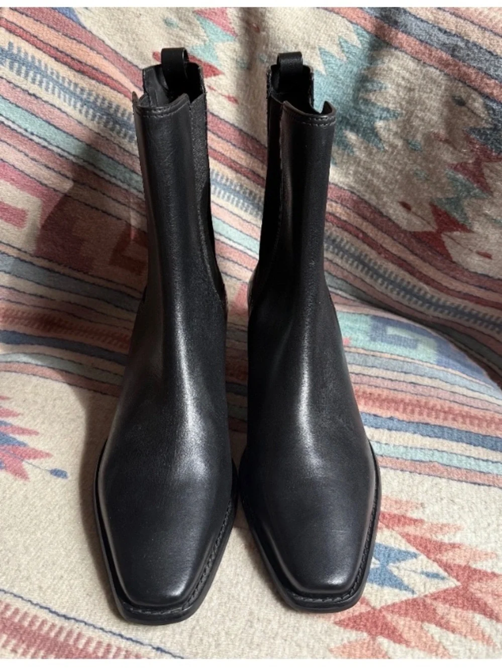 New Tory Burch Medallion Chelsea Black Leather Pointed Toe Boots Booties 9.5